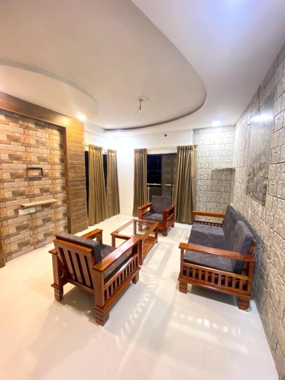 Sahyagiri Heights Bed and Breakfast Mahābaleshwar Buitenkant foto